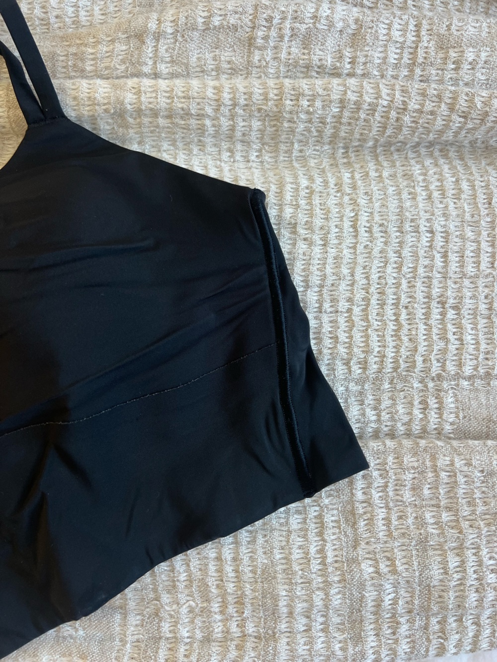 Lululemon Black Strappy Sports Bra - Picture 2 of 5